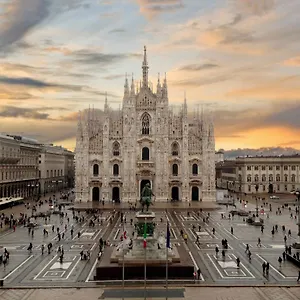 Hl - Brera, Garibaldi, Moscova, Duomo, Montenapoleone Apartment